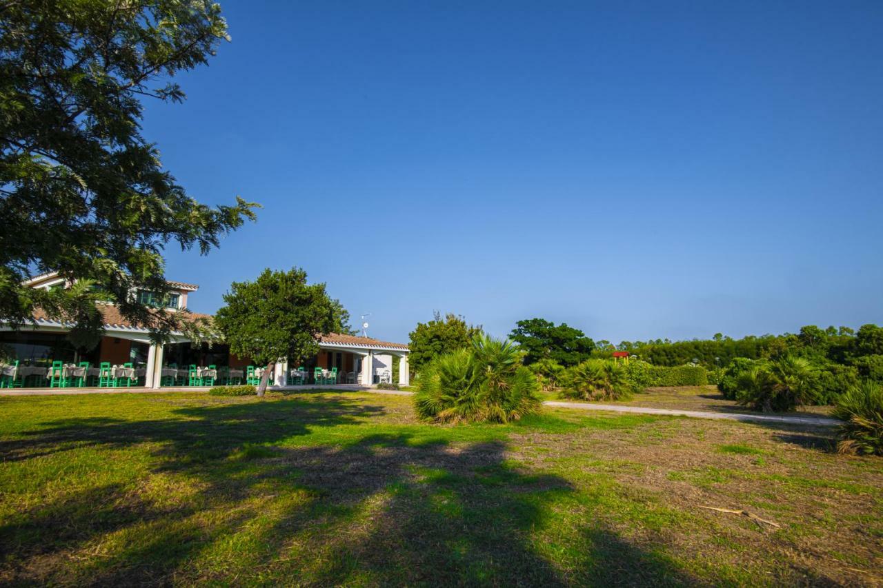 Hotel Papaveri E Grano Castiadas Exterior foto